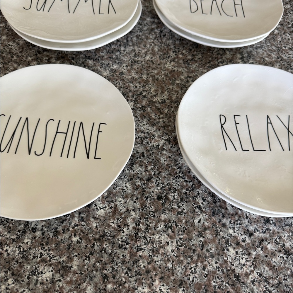 Rae Dunn Dinner Plate Set - Picture 5 of 5